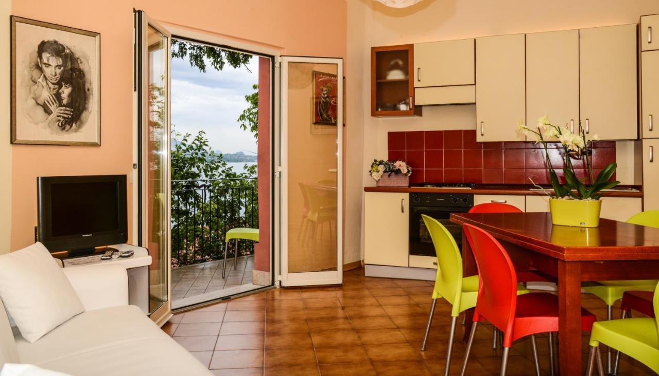 Villa Garuti Village Padenghe sul Garda Εξωτερικό φωτογραφία