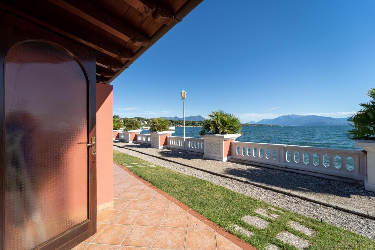 Villa Garuti Village Padenghe sul Garda Εξωτερικό φωτογραφία