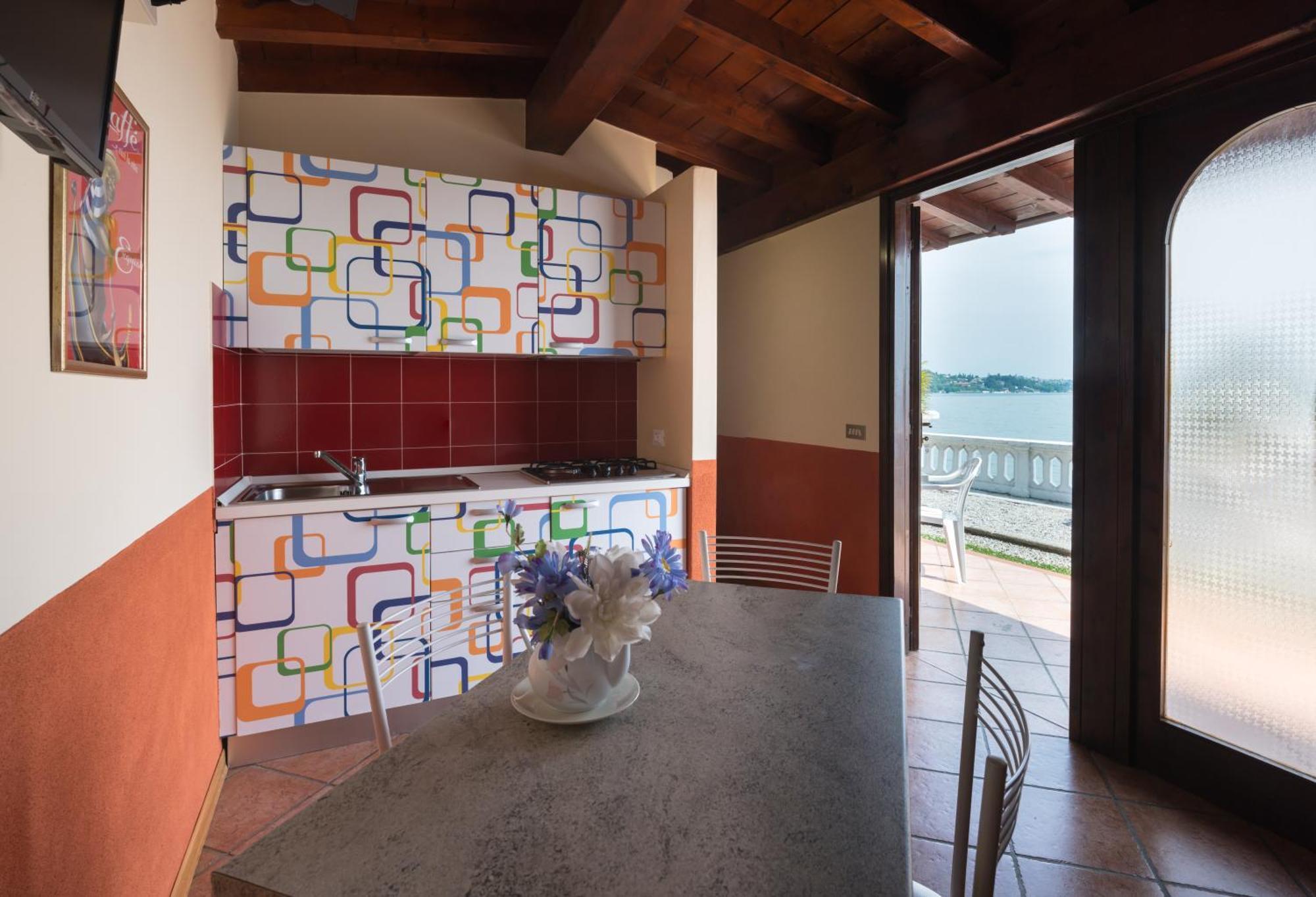 Villa Garuti Village Padenghe sul Garda Εξωτερικό φωτογραφία