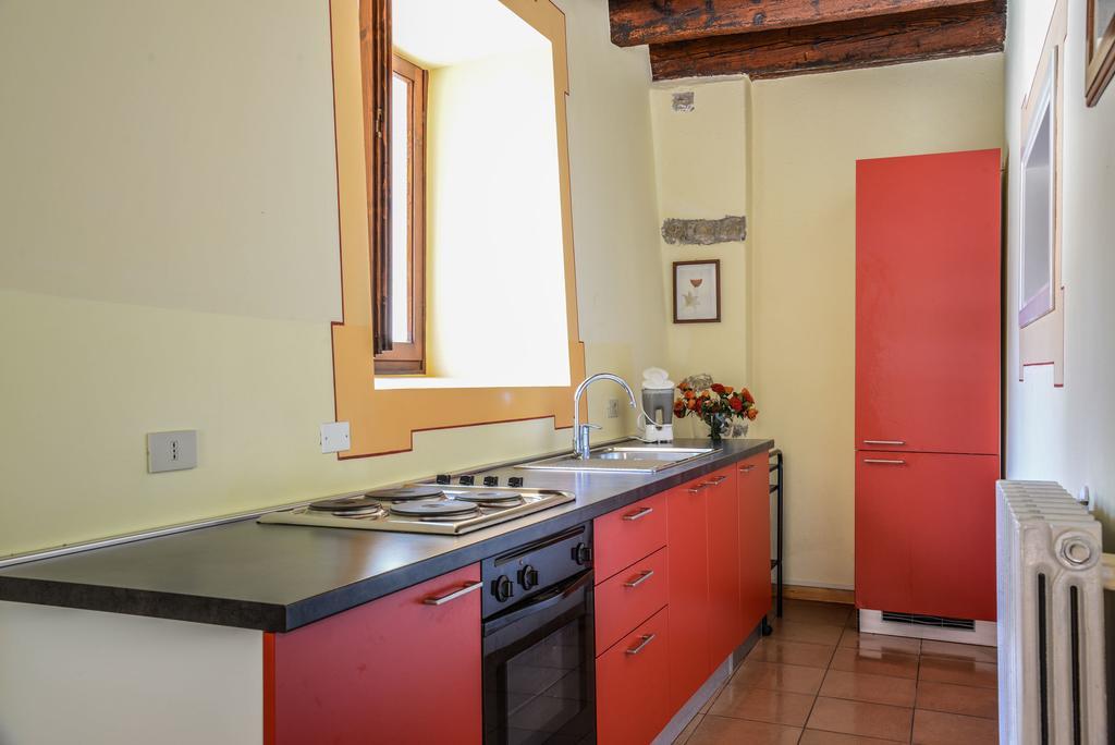 Villa Garuti Village Padenghe sul Garda Δωμάτιο φωτογραφία