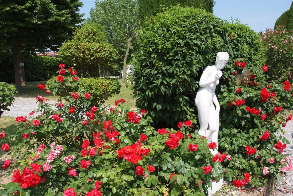 Villa Garuti Village Padenghe sul Garda Εξωτερικό φωτογραφία