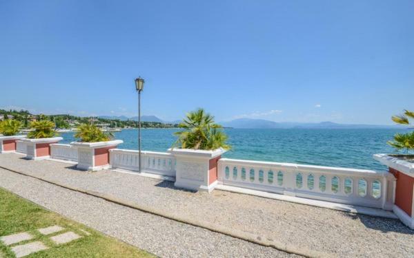 Villa Garuti Village Padenghe sul Garda Δωμάτιο φωτογραφία